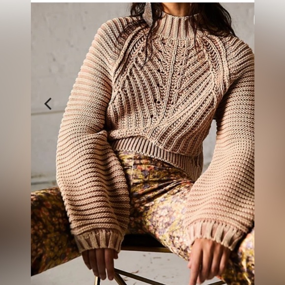 FREE PEOPLE chunky sweetheart sweater-small NWT - Picture 1 of 9